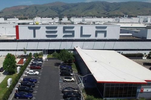 特斯拉會不會考慮將戴姆勒 納入麾下